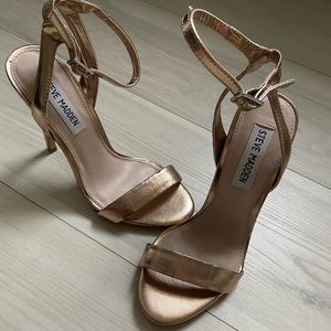 Steve Madden gold metallic strappy heels size 6